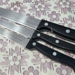 KNIFES (4)